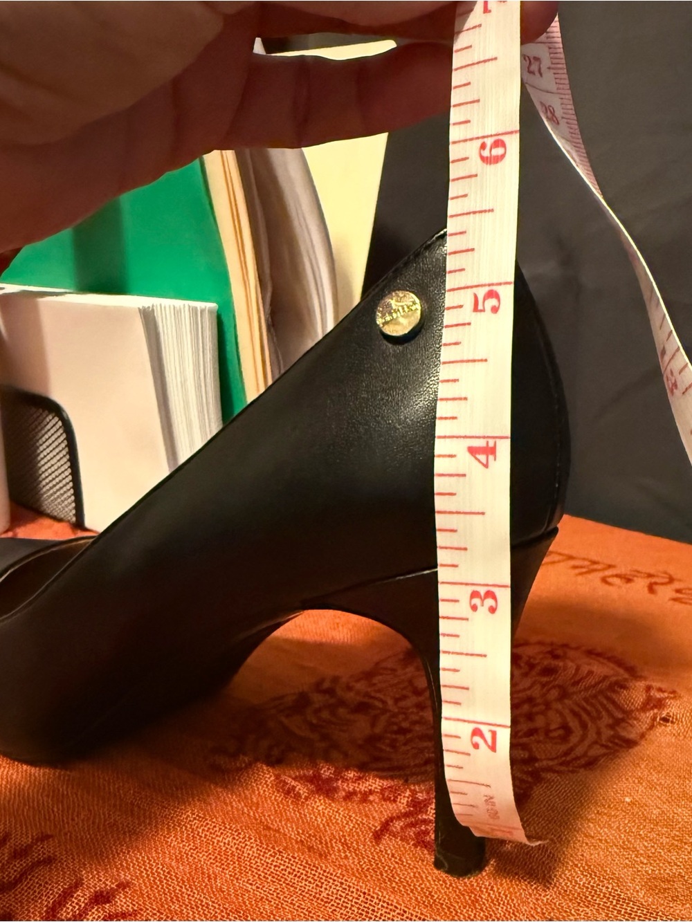 Calvin Klein Black Pointed-Toe Black Pumps - Picture 7 of 7